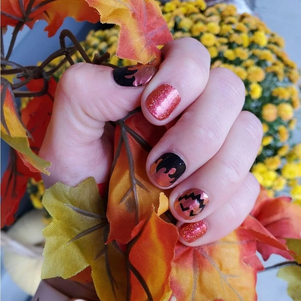 *Retired* Color Street: Hey Pumpkin | Halloween Orange Black Jack O’Lantern - Picture 10 of 16